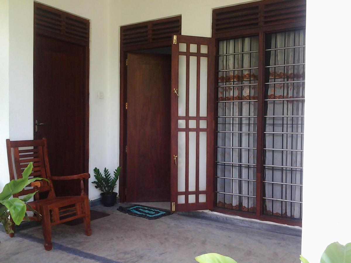 Orchid Villa #10 Hikkaduwa Esterno foto